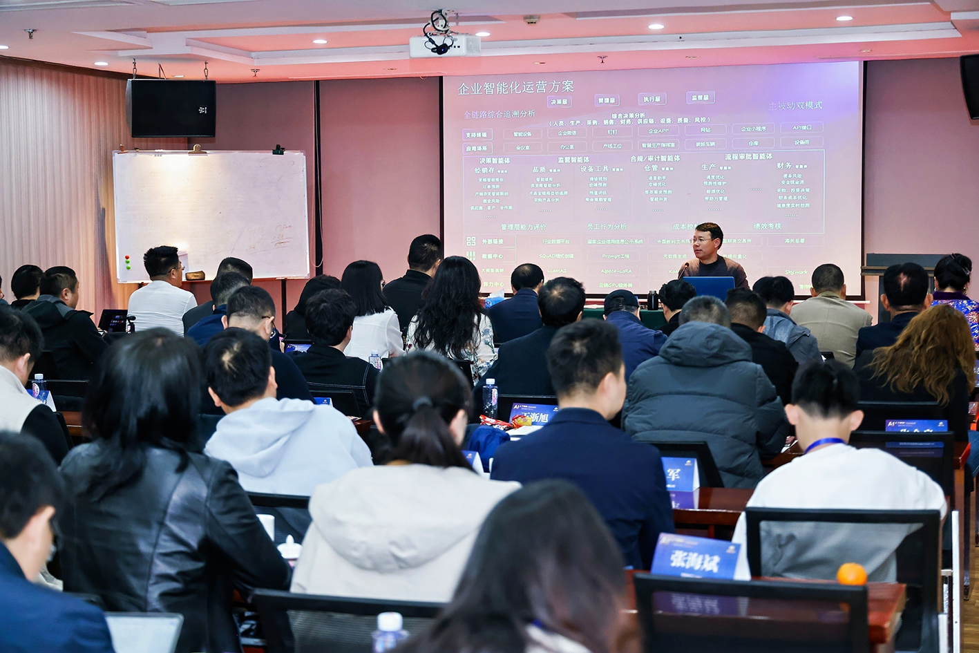 1M8A4653-opq4459476562